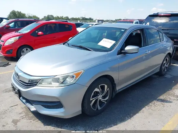 1HGCR2F31HA252122 2017 HONDA ACCORD - Image 2