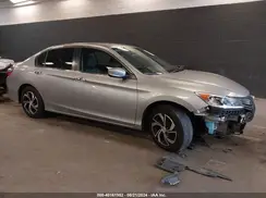 1HGCR2F31HA252282 2017 HONDA ACCORD