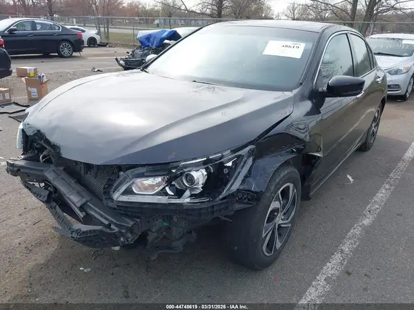 1HGCR2F31HA255599 2017 HONDA ACCORD - Image 2