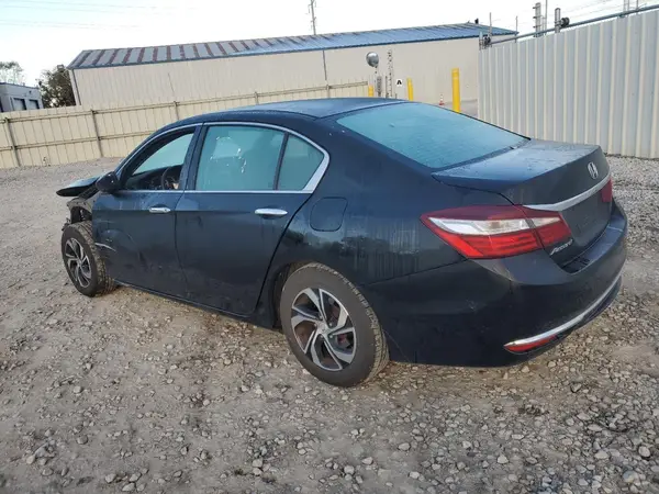 1HGCR2F31HA255618 2017 HONDA ACCORD - Image 2