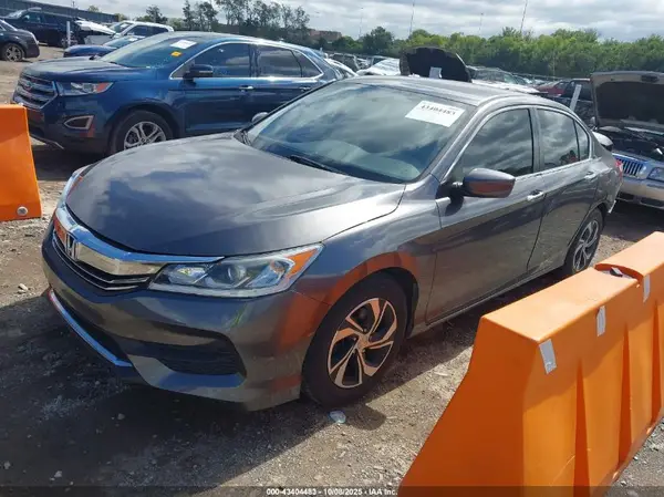 1HGCR2F31HA281524 2017 HONDA ACCORD - Image 2