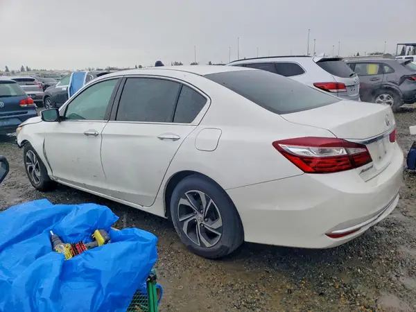 1HGCR2F31HA283970 2017 HONDA ACCORD - Image 2