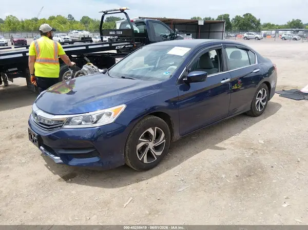 1HGCR2F31HA284763 2017 HONDA ACCORD - Image 2