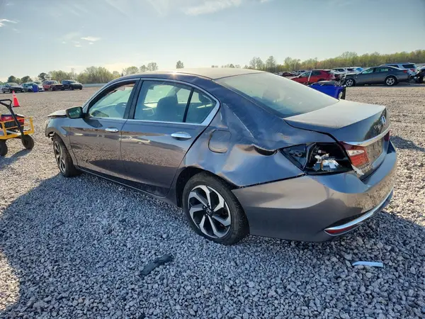 1HGCR2F31HA304722 2017 HONDA ACCORD - Image 2