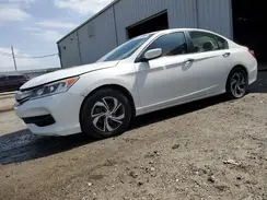 1HGCR2F31HA305465 2017 HONDA ACCORD