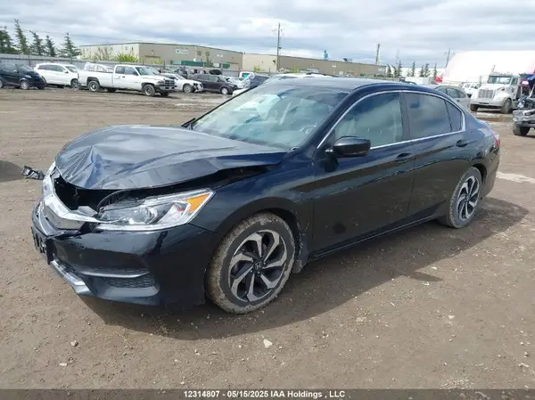 1HGCR2F31HA802127 2017 HONDA ACCORD - Image 2