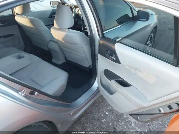 1HGCR2F32GA025956 2016 HONDA ACCORD - Image 8