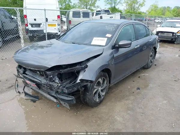 1HGCR2F32GA026668 2016 HONDA ACCORD - Image 2