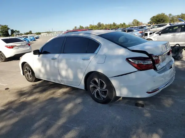 1HGCR2F32GA055619 2016 HONDA ACCORD - Image 2