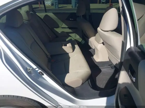 1HGCR2F32GA061551 2016 HONDA ACCORD - Image 8