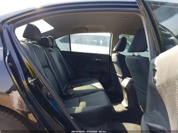 1HGCR2F32GA070931 2016 HONDA ACCORD - Image 8