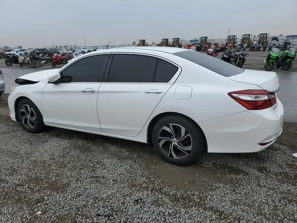 1HGCR2F32GA089611 2016 HONDA ACCORD - Image 2