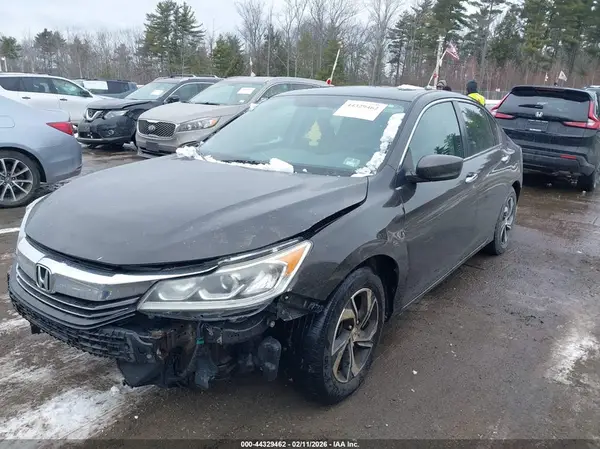 1HGCR2F32GA121117 2016 HONDA ACCORD - Image 2