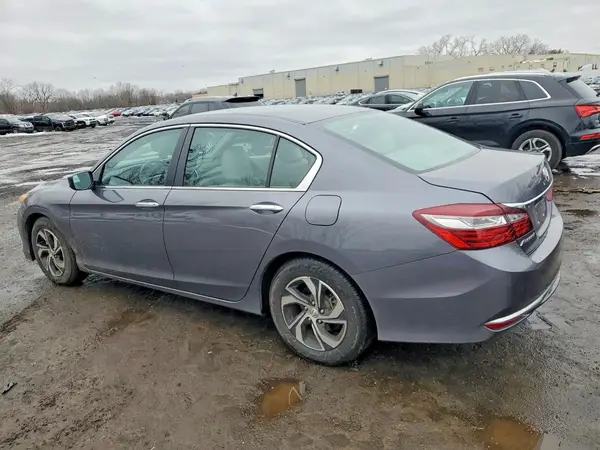 1HGCR2F32GA133803 2016 HONDA ACCORD - Image 2