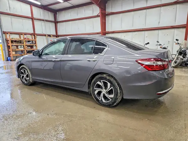 1HGCR2F32GA146518 2016 HONDA ACCORD - Image 2