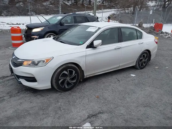 1HGCR2F32GA165344 2016 HONDA ACCORD - Image 2