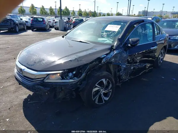 1HGCR2F32GA169801 2016 HONDA ACCORD - Image 2