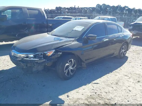 1HGCR2F32GA217037 2016 HONDA ACCORD - Image 2