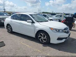 1HGCR2F32HA001660 2017 HONDA ACCORD