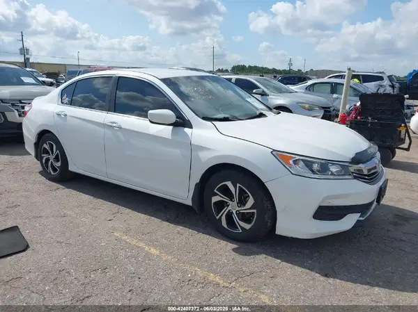 1HGCR2F32HA001660 2017 HONDA ACCORD - Image 1