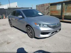 1HGCR2F32HA030155 2017 HONDA ACCORD