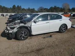 1HGCR2F32HA048574 2017 HONDA ACCORD