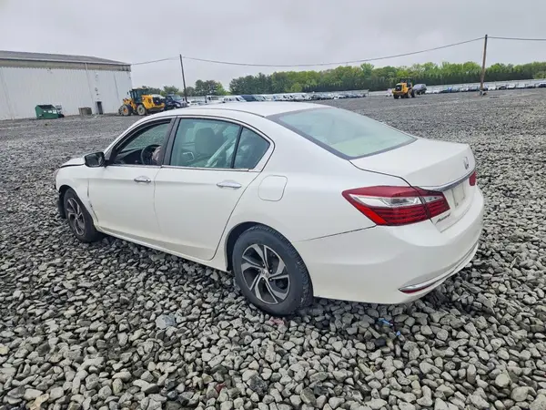 1HGCR2F32HA052124 2017 HONDA ACCORD - Image 2