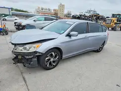 1HGCR2F32HA055864 2017 HONDA ACCORD
