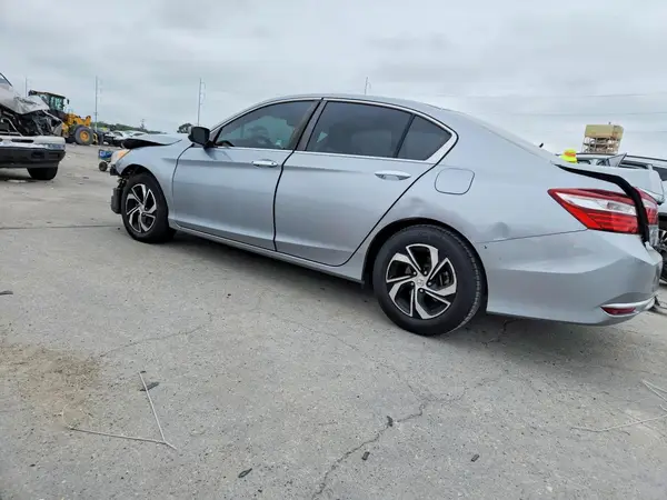 1HGCR2F32HA055864 2017 HONDA ACCORD - Image 2