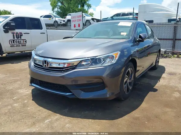 1HGCR2F32HA059610 2017 HONDA ACCORD - Image 2