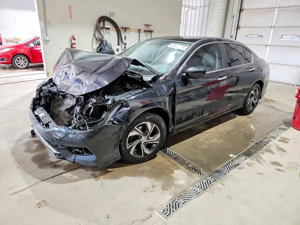 1HGCR2F32HA065083 2017 HONDA ACCORD - Image 1
