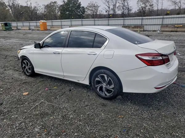 1HGCR2F32HA075368 2017 HONDA ACCORD - Image 2