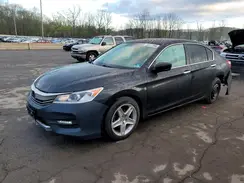 1HGCR2F32HA084846 2017 HONDA ACCORD