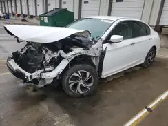 1HGCR2F32HA111897 2017 HONDA ACCORD
