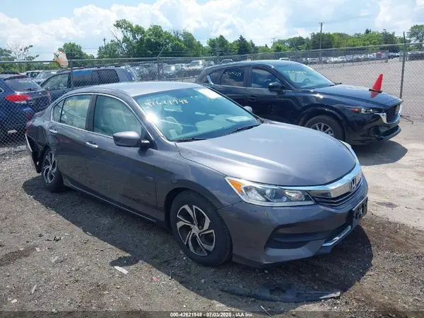 1HGCR2F32HA125153 2017 HONDA ACCORD - Image 1