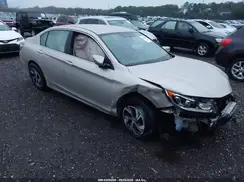 1HGCR2F32HA127940 2017 HONDA ACCORD