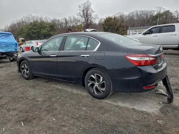 1HGCR2F32HA130482 2017 HONDA ACCORD - Image 2