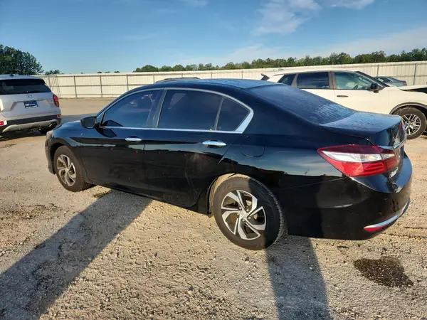 1HGCR2F32HA147038 2017 HONDA ACCORD - Image 2