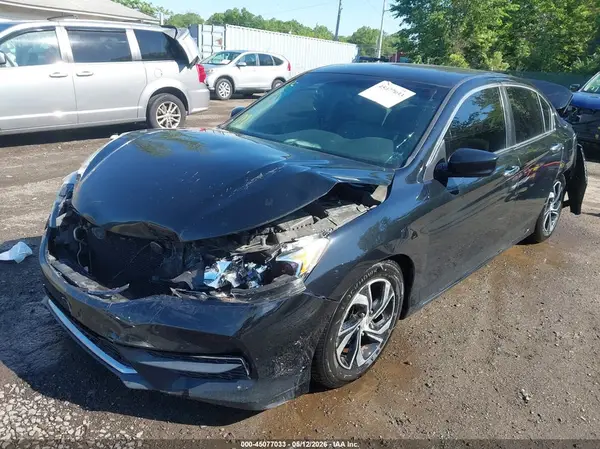 1HGCR2F32HA156919 2017 HONDA ACCORD - Image 2