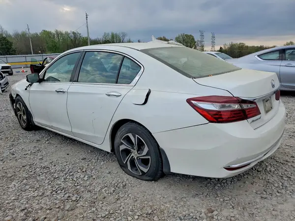 1HGCR2F32HA158413 2017 HONDA ACCORD - Image 2