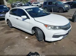 1HGCR2F32HA193825 2017 HONDA ACCORD