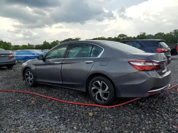 1HGCR2F32HA195042 2017 HONDA ACCORD - Image 2