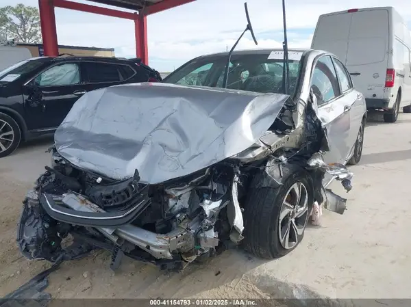 1HGCR2F32HA207920 2017 HONDA ACCORD - Image 2
