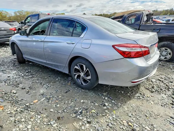 1HGCR2F32HA209649 2017 HONDA ACCORD - Image 2