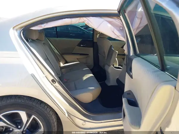 1HGCR2F32HA227729 2017 HONDA ACCORD - Image 8