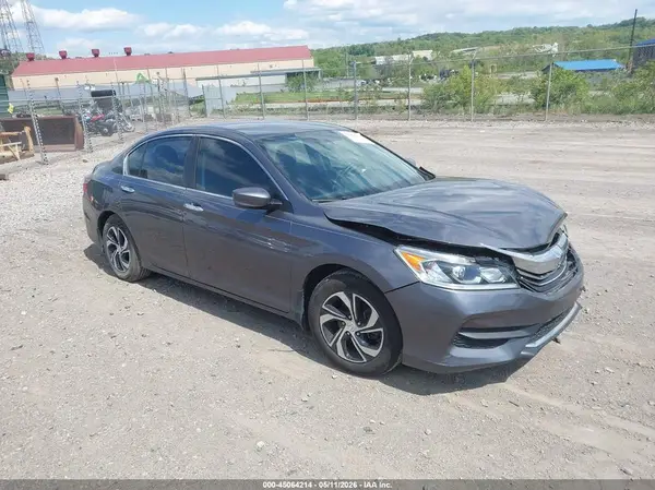 1HGCR2F32HA228427 2017 HONDA ACCORD - Image 1