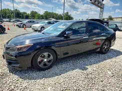 1HGCR2F32HA258463 2017 HONDA ACCORD
