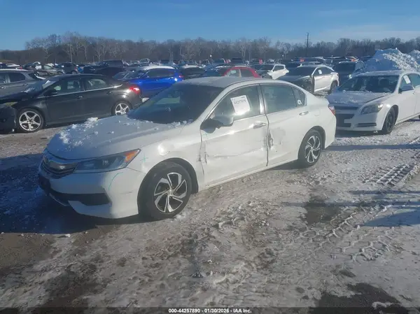 1HGCR2F32HA261346 2017 HONDA ACCORD - Image 2