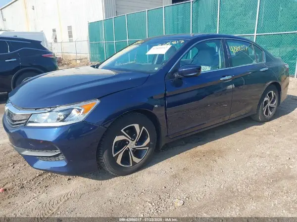 1HGCR2F32HA265817 2017 HONDA ACCORD - Image 2