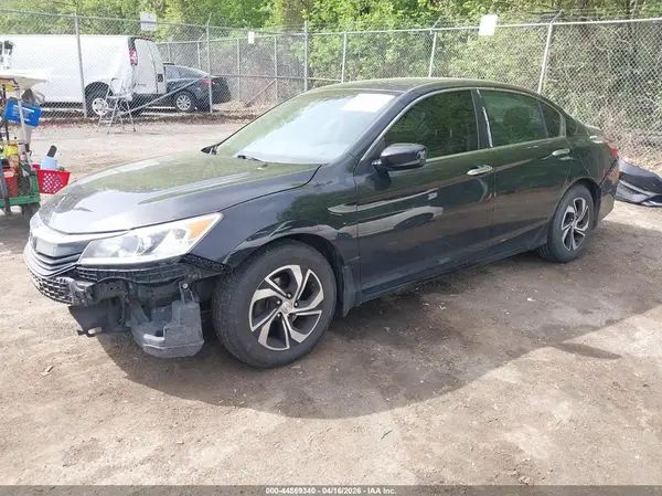 1HGCR2F32HA266918 2017 HONDA ACCORD - Image 2